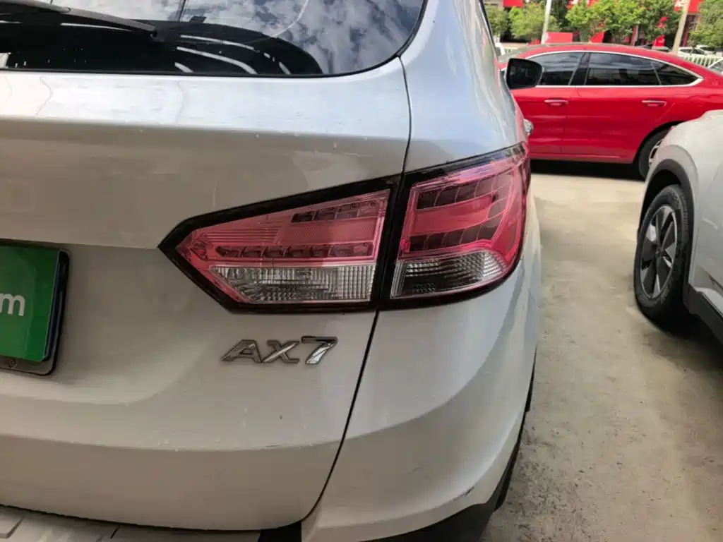 Dongfeng Fengshen AX7 2015 — фото 8