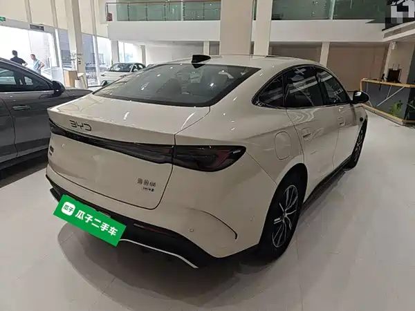 BYD Seal 06 2025