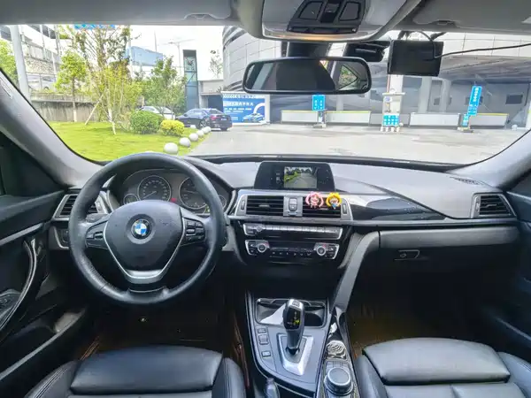 BMW 3 Series GT 2019