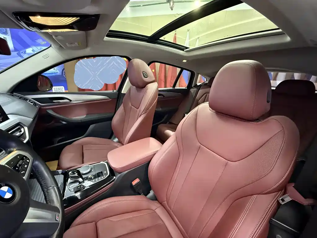 BMW X4 2022 — фото 18