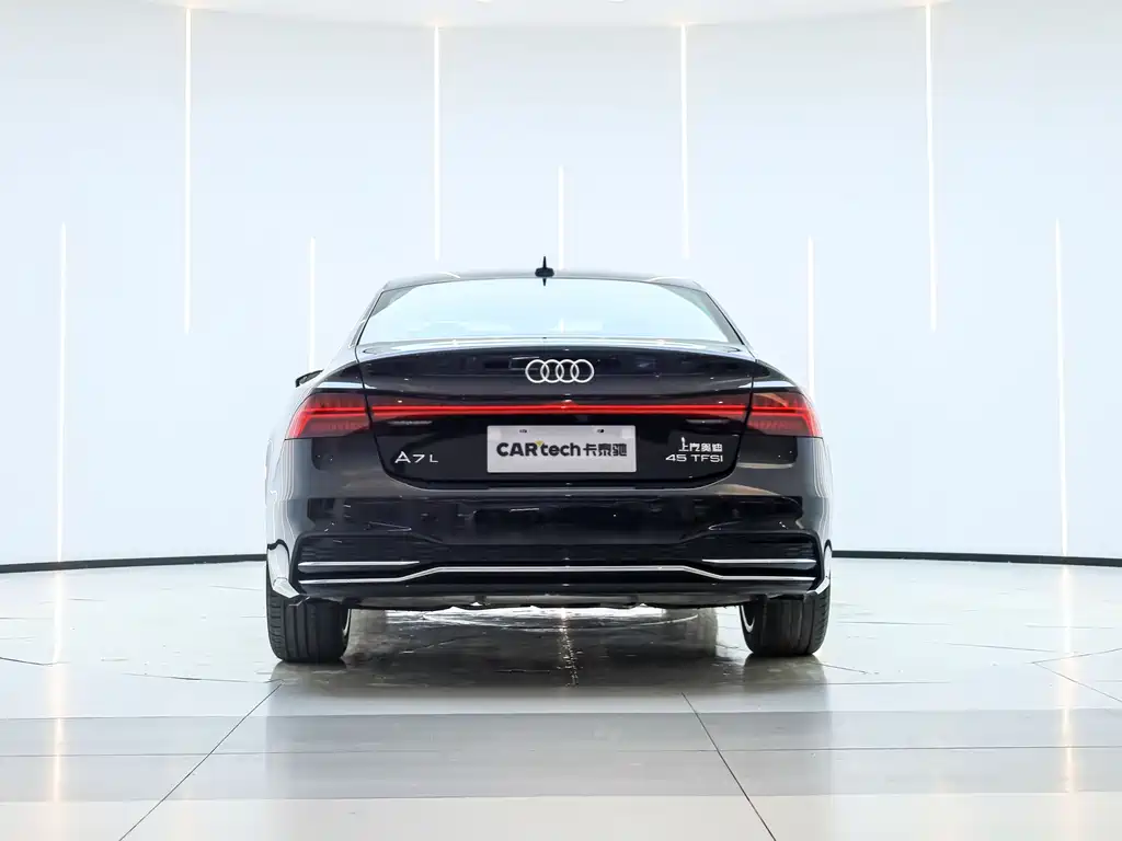 Audi A7L 2024 — фото 6