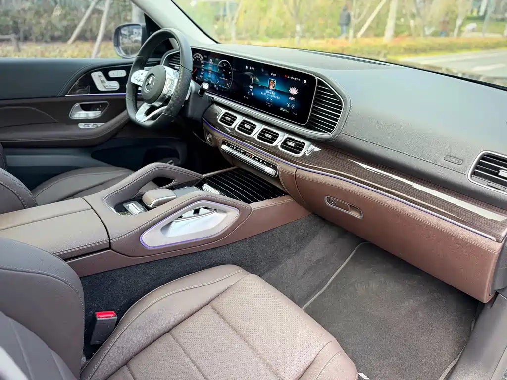 Mercedes-Benz GLS 2023 — фото 14