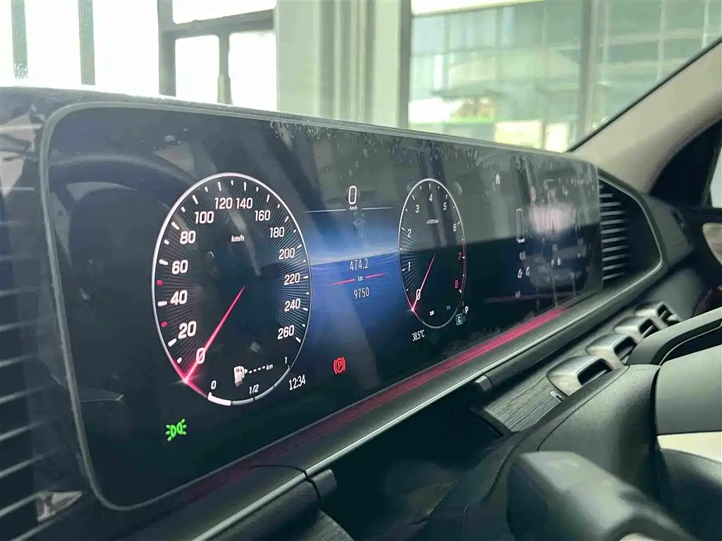 Mercedes-Benz GLS 2024 — фото 10