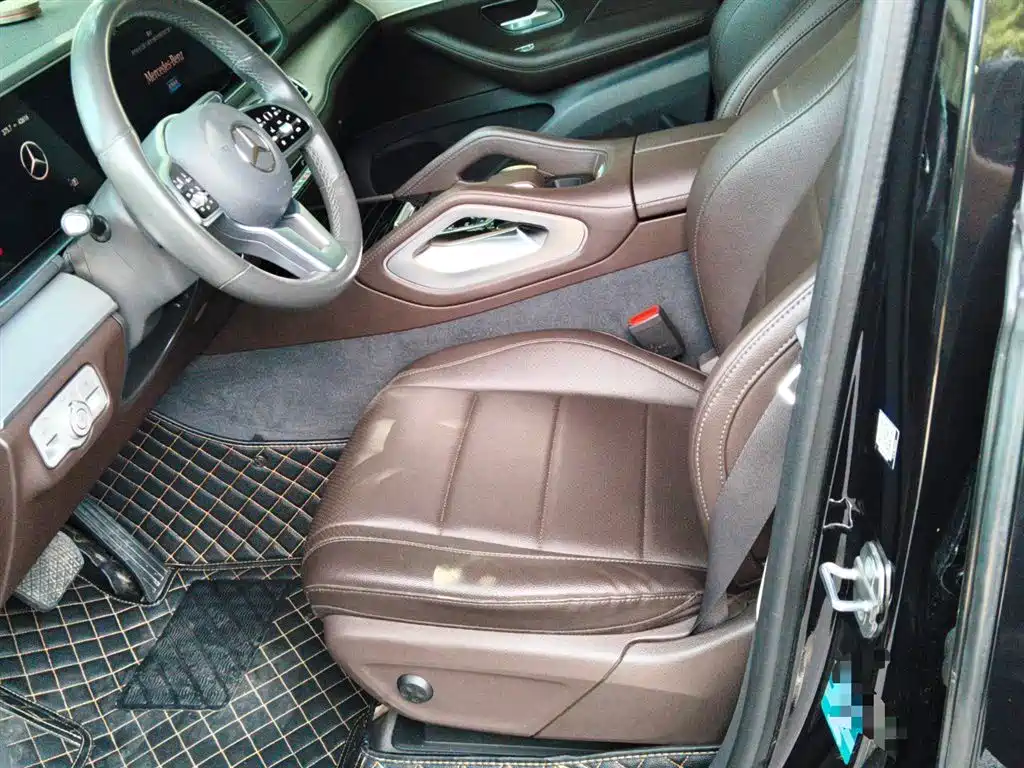 Mercedes-Benz GLE 2020 — фото 16