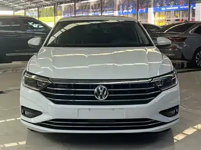 Volkswagen Sagitar 2022