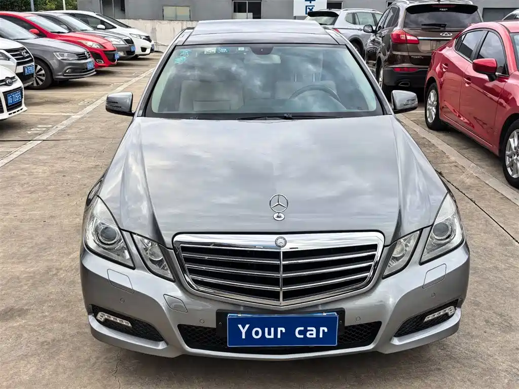 Mercedes-Benz E-Class 2010
