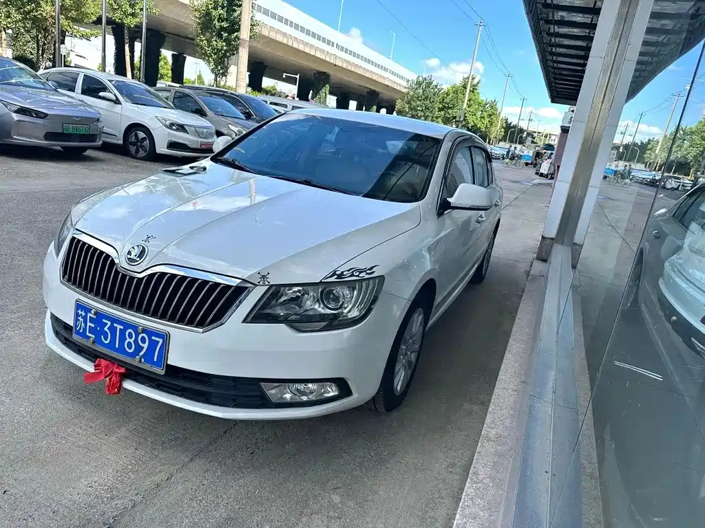 Skoda Superb 2014