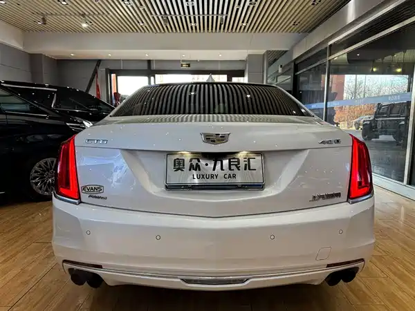 Cadillac CT6 2016