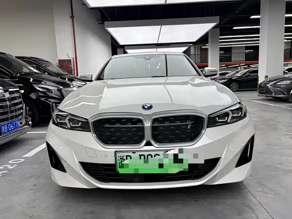 BMW i3 2023