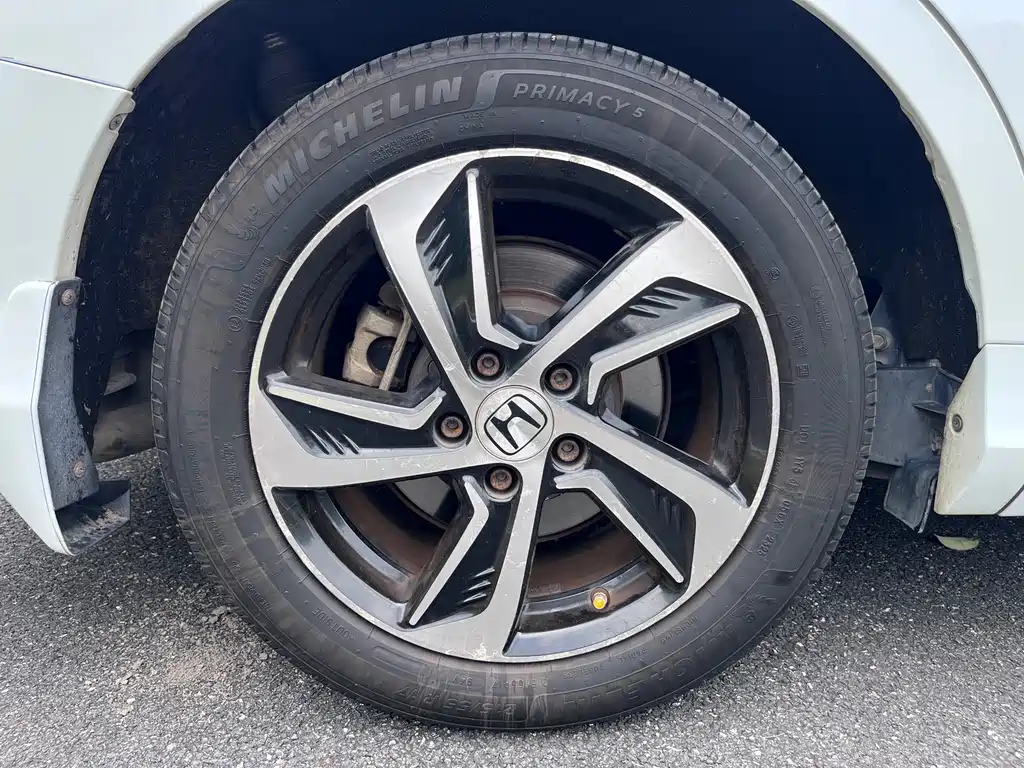Honda Odyssey 2015 — фото 24