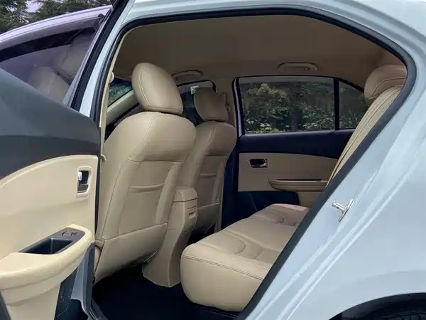 Chery E3 2015