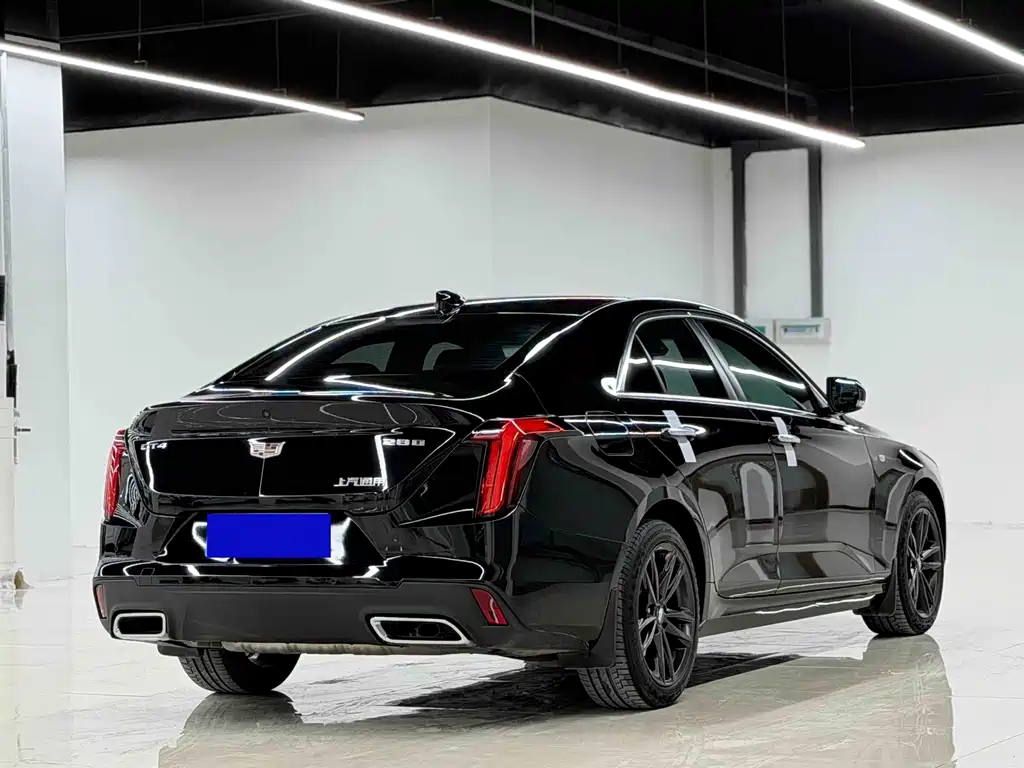 Cadillac CT4 2024 — фото 3