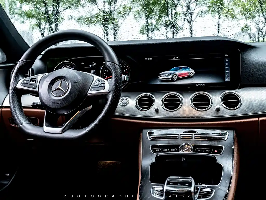 Mercedes-Benz E-Class 2018