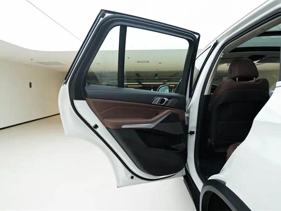 BMW X5 2020 — фото 19