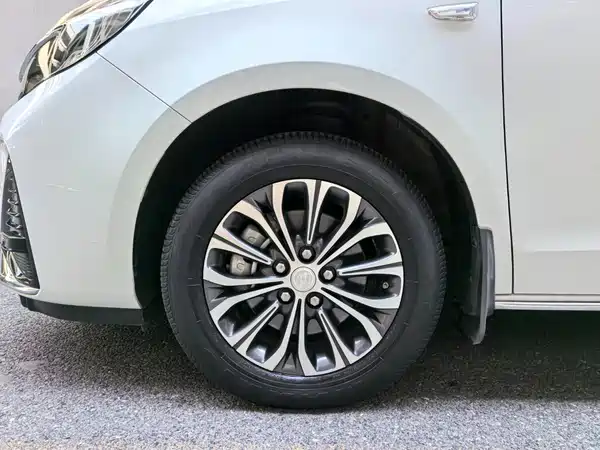 Buick GL8 2023