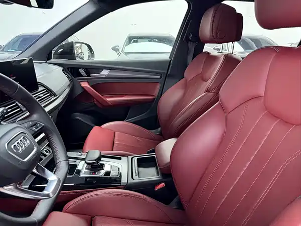 Audi Q5L 2024