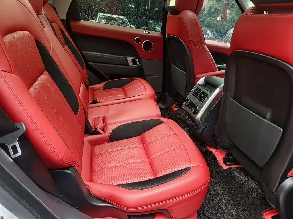 Land Rover Range Rover Sport 2018 — фото 11