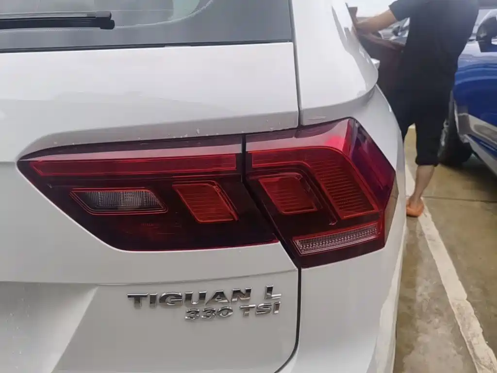 Volkswagen Tiguan L 2019 — фото 8