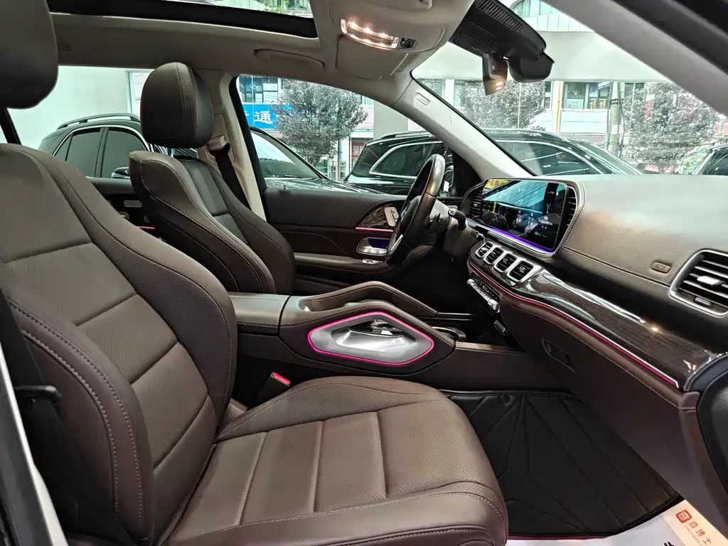 Mercedes-Benz GLS 2021 — фото 18