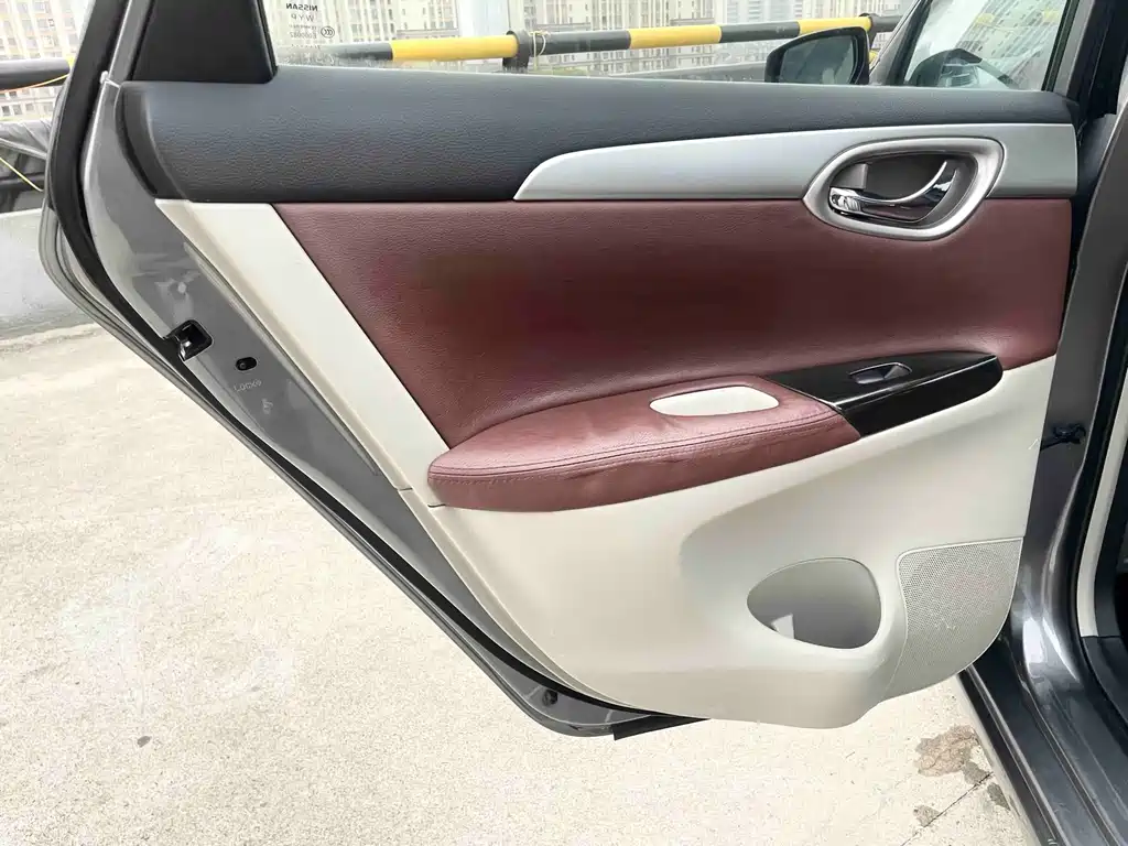 Nissan Sylphy 2017 — фото 12