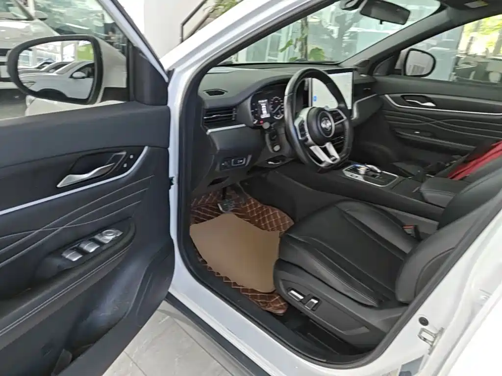 Dongfeng Fengguang 580Pro 2020 — фото 16