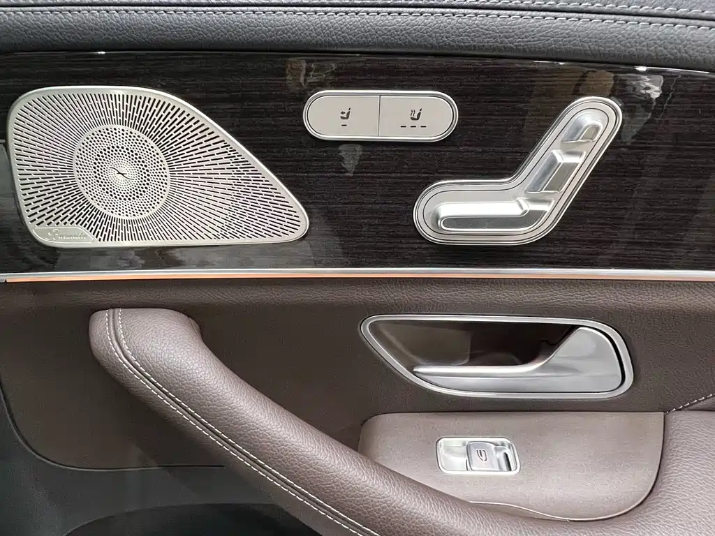Mercedes-Benz GLS 2023 — фото 17