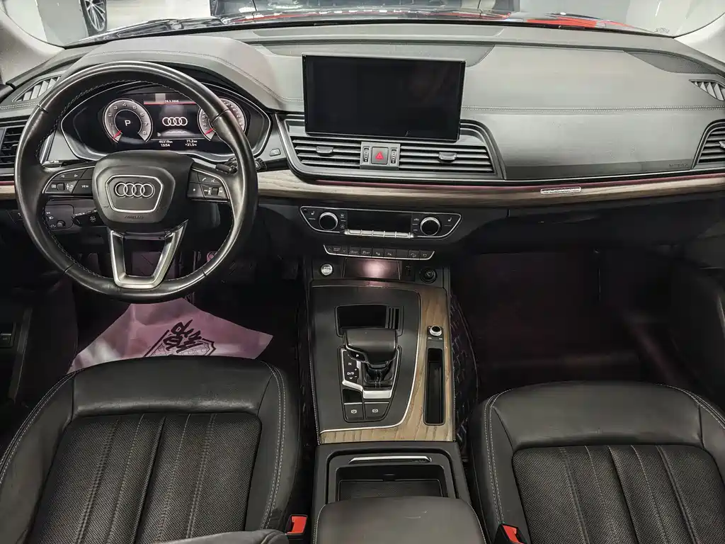 Audi Q5L 2022 — фото 15