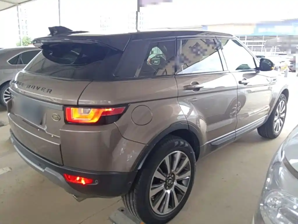 Land Rover Range Rover Evoque 2018 — фото 7