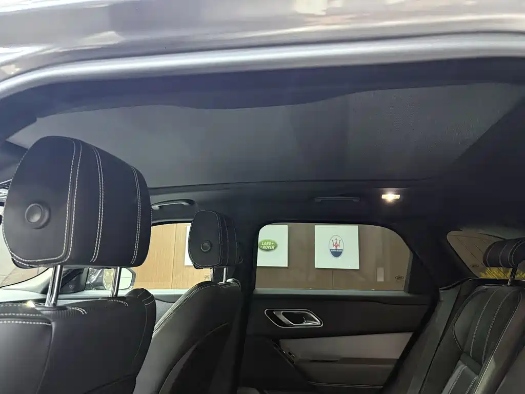Land Rover Velar 2020 — фото 13