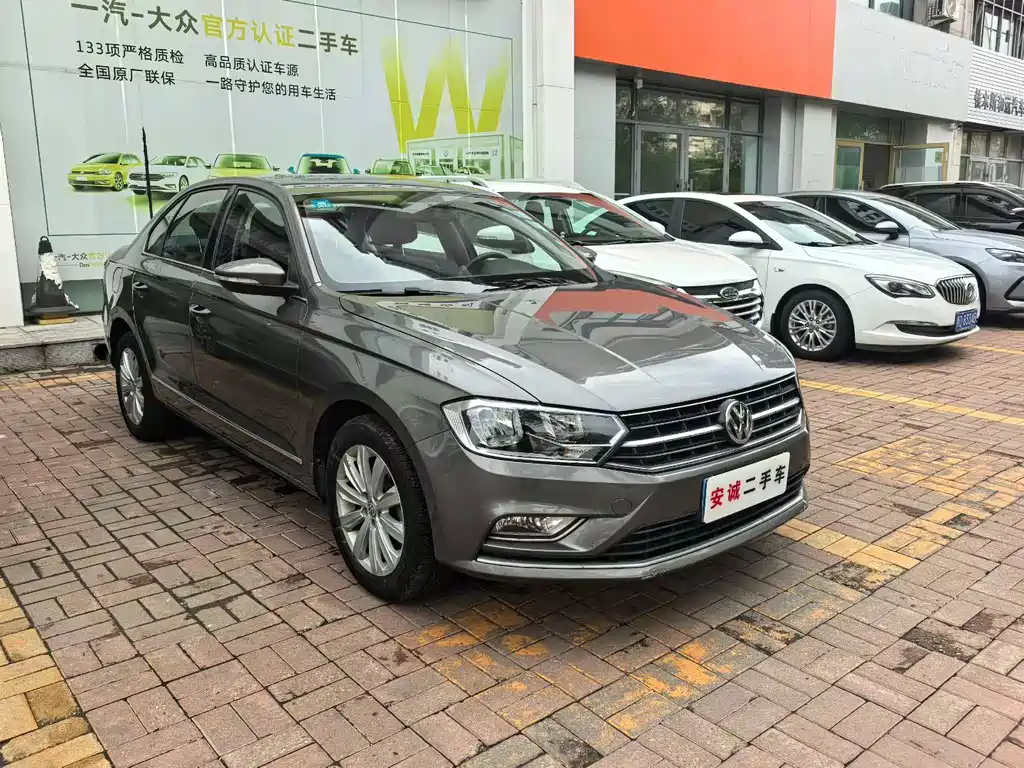 Volkswagen Bora 2016