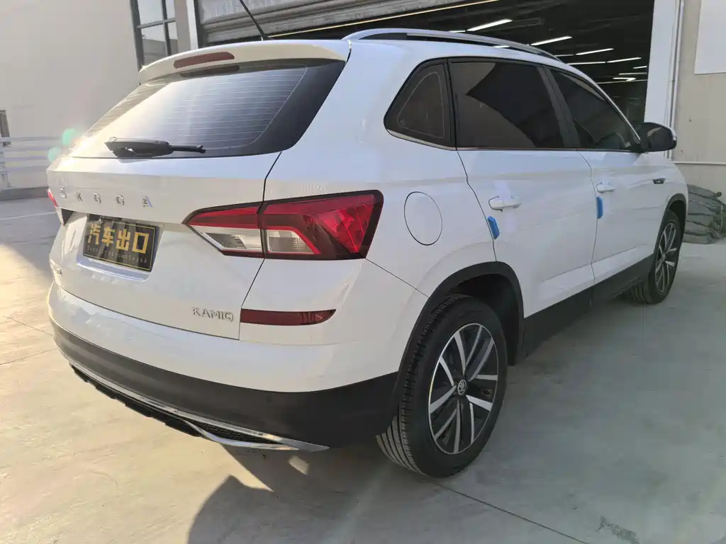 Skoda Kamiq 2023 — фото 8