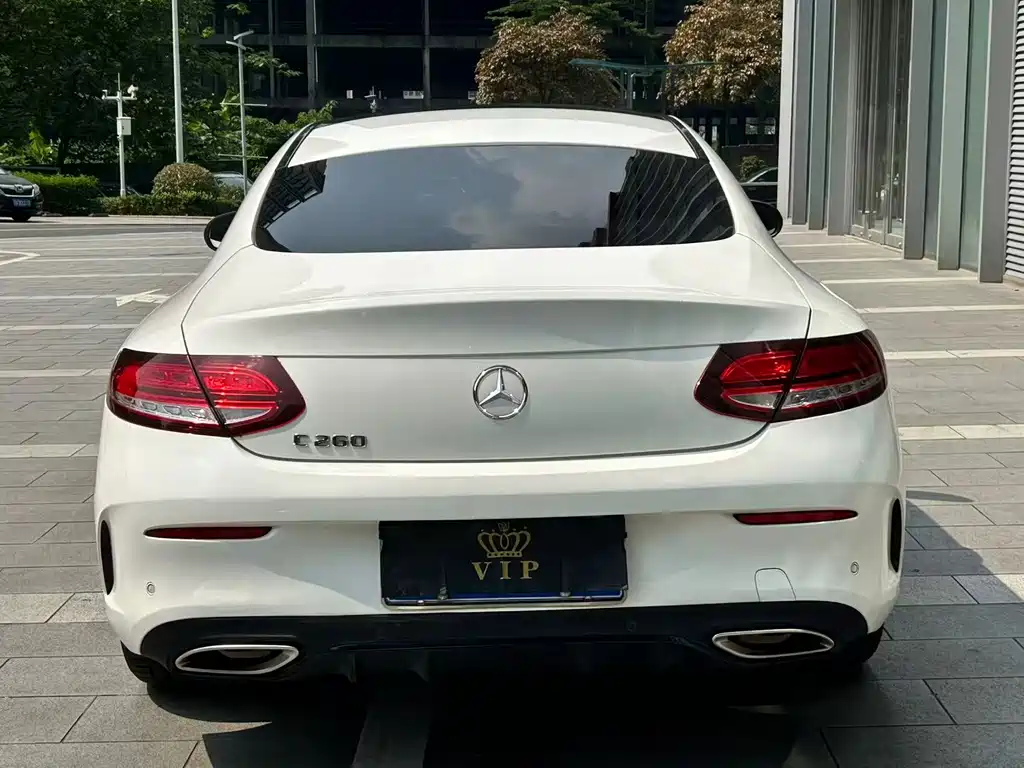 Mercedes-Benz C-Class 2019