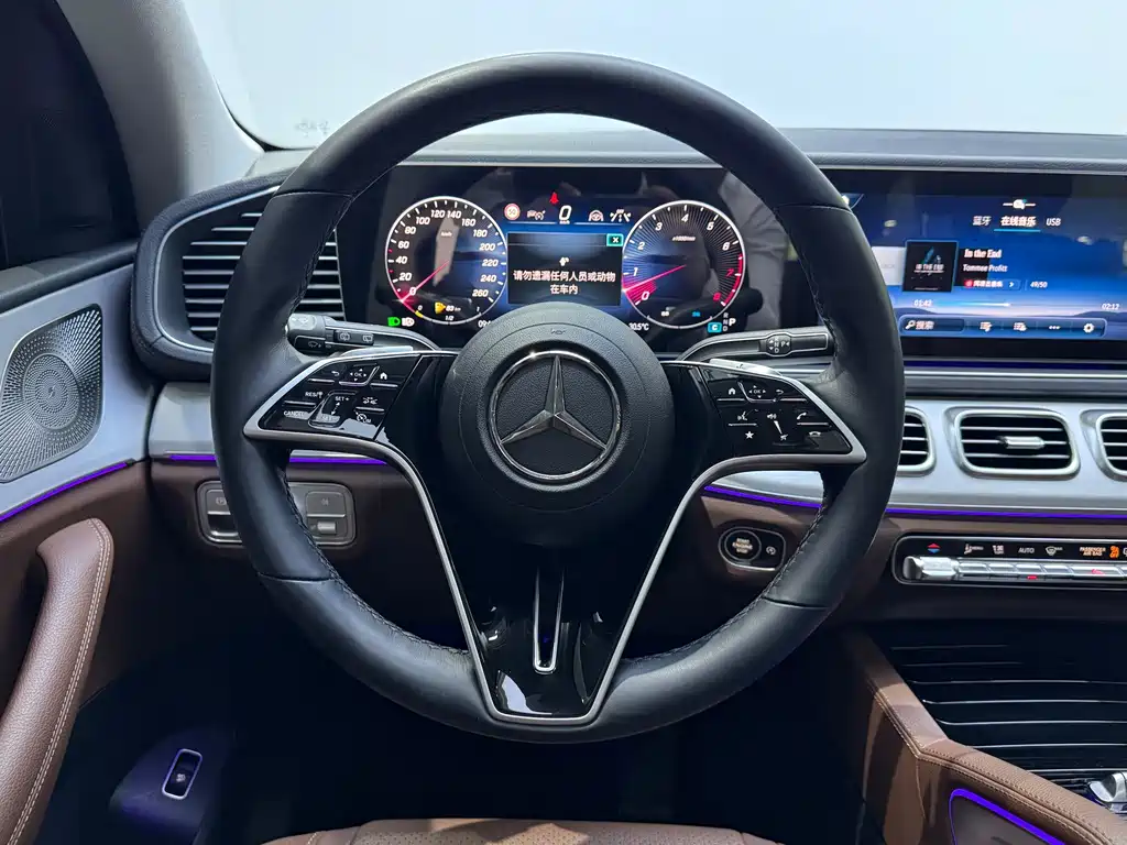 Mercedes-Benz GLS 2025 — фото 15