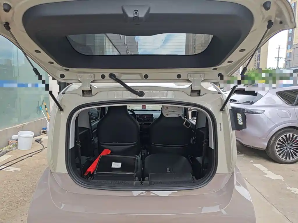 Baojun Kiwi EV 2022 — фото 19