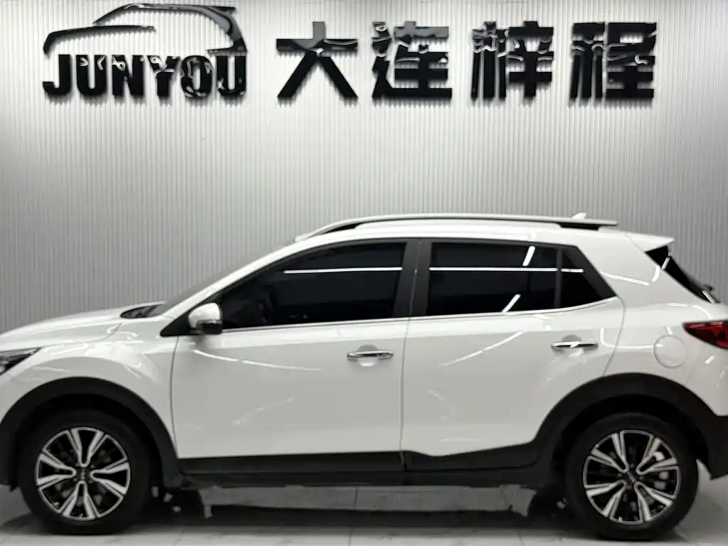 Kia KX1 2022 — фото 7