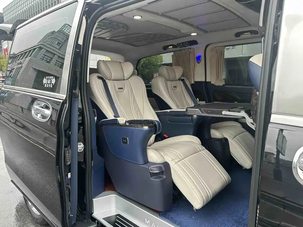 Mercedes-Benz Vito 2022 — фото 11
