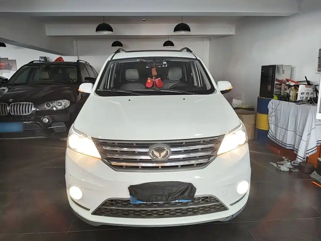 Huasu Huansu H3 2018