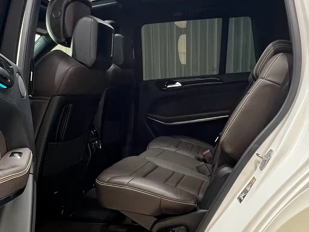 Mercedes-Benz GLS AMG 2019 — фото 11