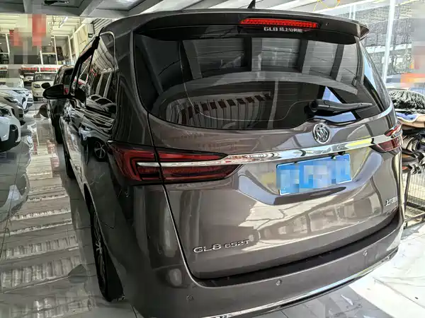 Buick GL8 2021