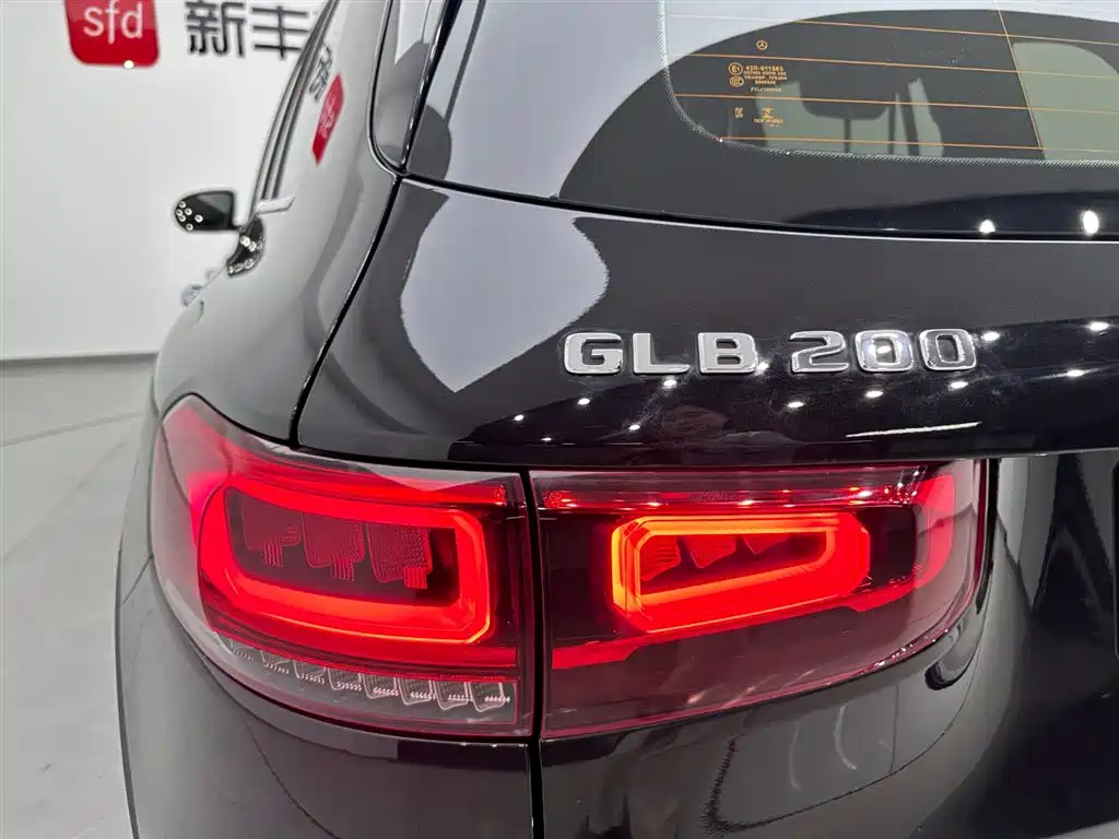 Mercedes-Benz GLB 2020 — фото 29