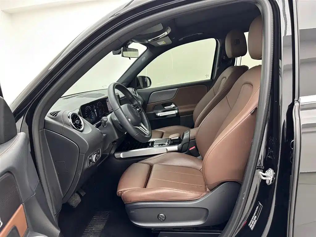 Mercedes-Benz GLB 2020 — фото 19