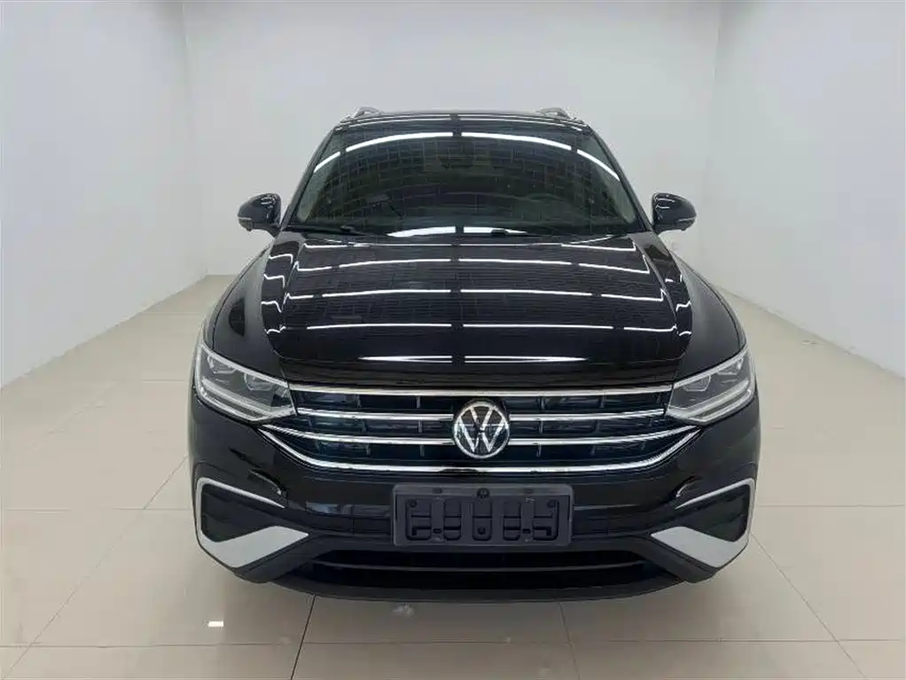 Volkswagen Tiguan L 2022 — фото 2