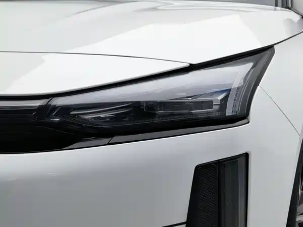 Geely Galaxy L6 2024