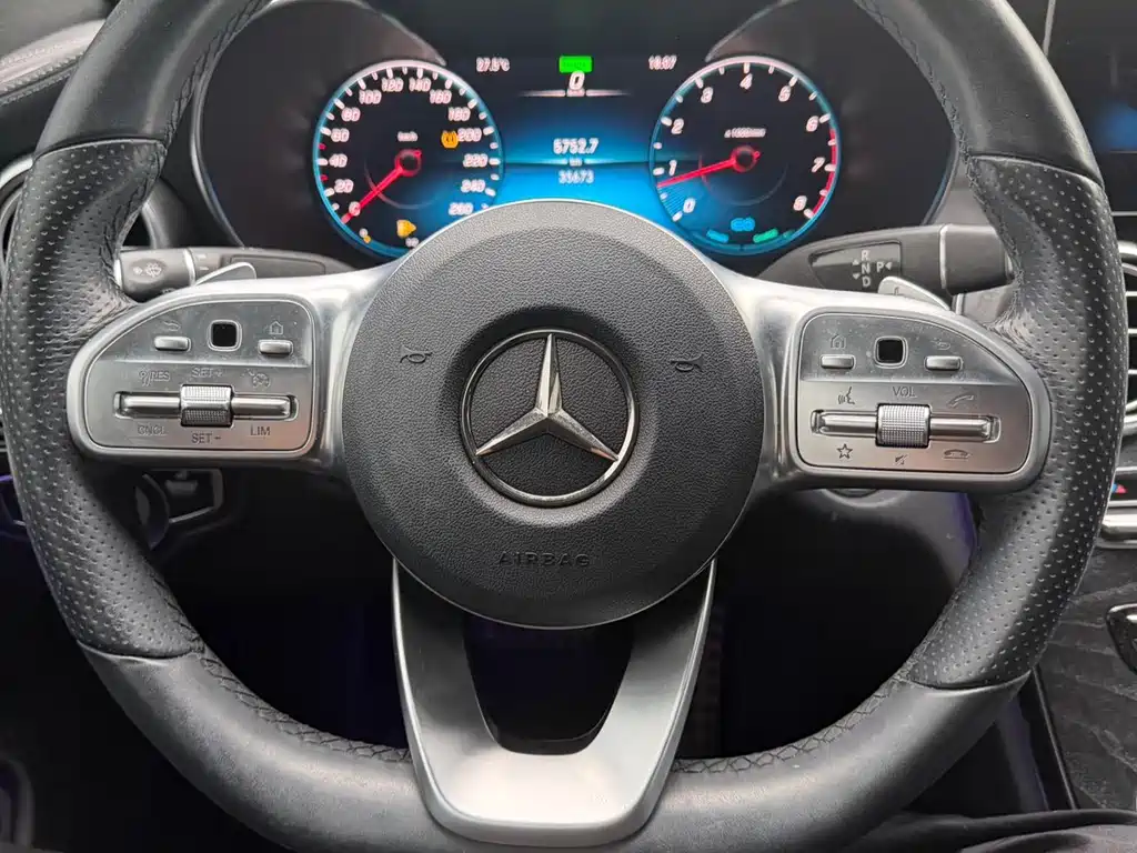 Mercedes-Benz C-Class 2020 — фото 14