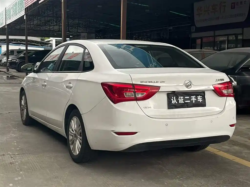 Buick Excelle 2015