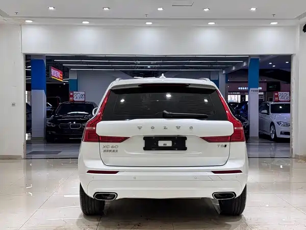 Volvo XC60 2019