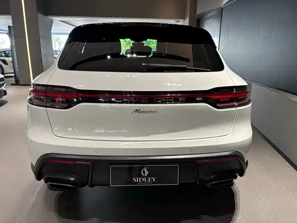 Porsche Macan 2022