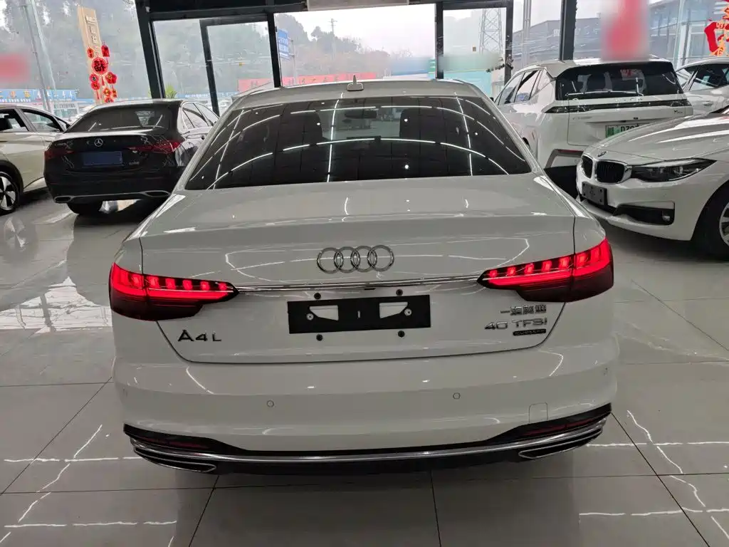 Audi A4L 2020