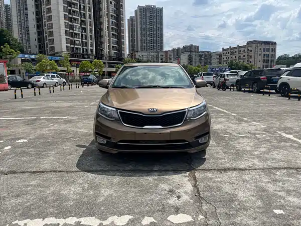 Kia K2 2015