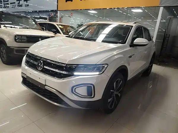 Volkswagen T-Roc 2025
